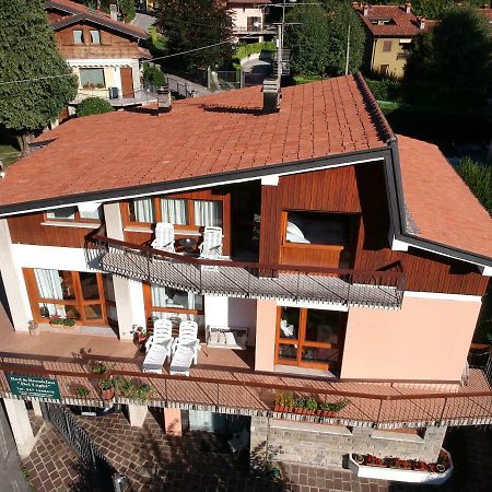 B&B Dei Laghi Magreglio ภายนอก รูปภาพ