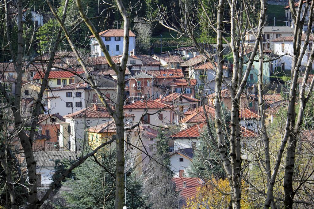 B&B Dei Laghi Magreglio ภายนอก รูปภาพ